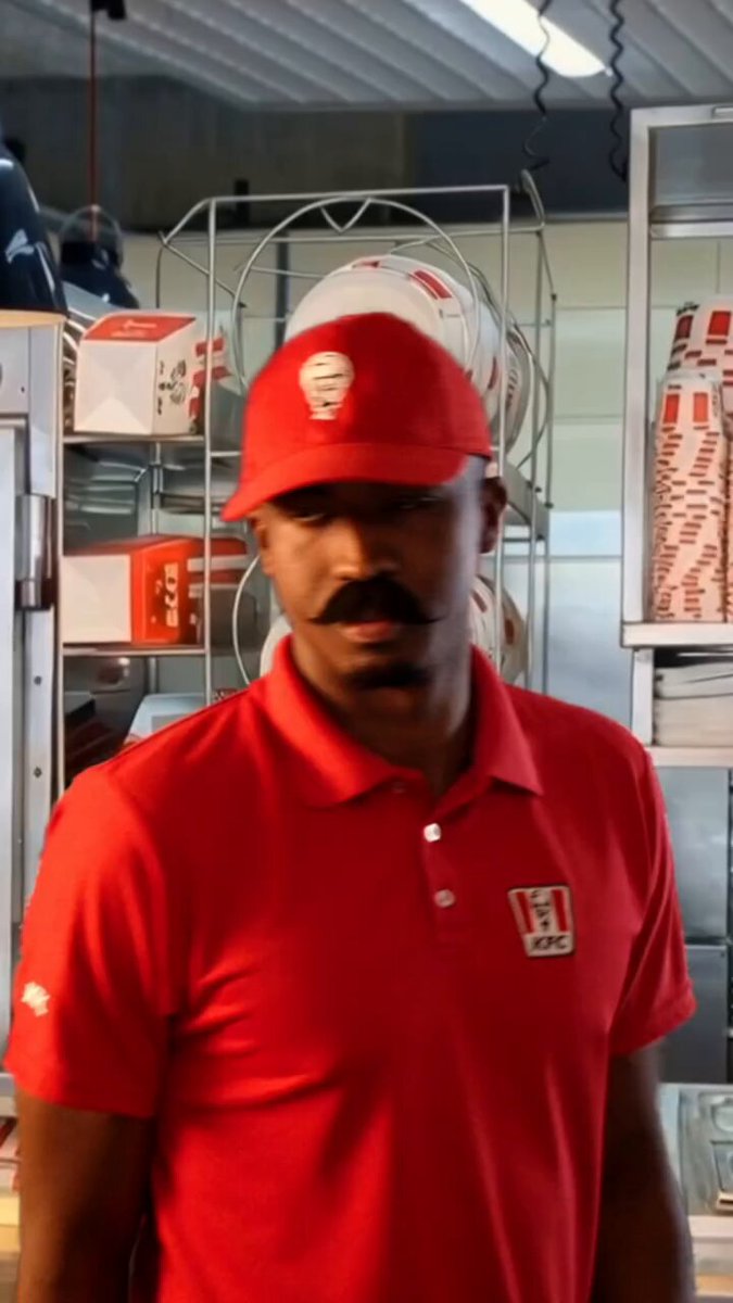 La nouvelle pub de Pacho 🇪🇨 pour KFC 😂