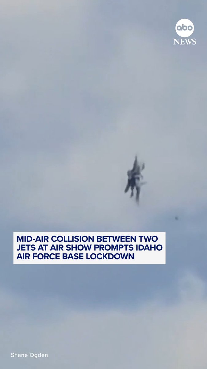 Two Navy jets collided at an air show at Mountain Home Air Force Base outside of Boise, Idaho. All four air crew successfully ejected and the incident is under investigation, a spokesperson for the Navy said. ABC News News' Martha Raddatz reports.