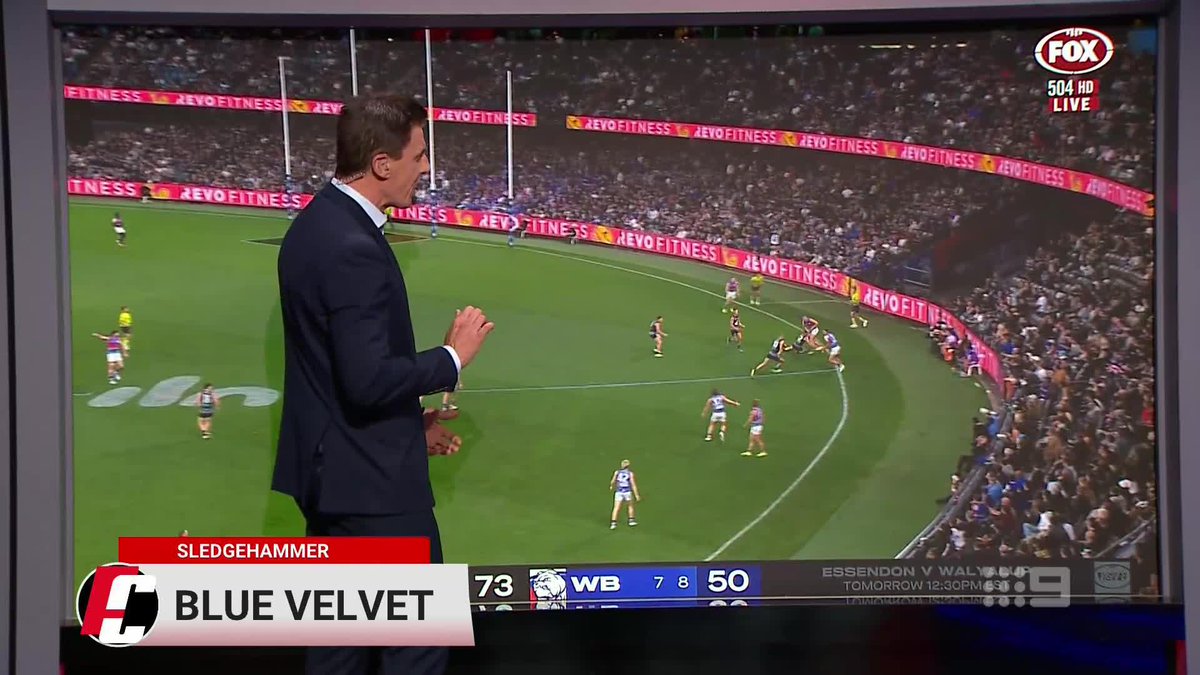 🔨 Dawson's act of leadership 🔨 Carlton's attitude change 🔨 Sun on the rise 🔨 Use two hands Latrelle! 🔨 The karma bus comes for Magpie And more as Lloydy returns with The Sledgehammer after Round 10. #9FootyClassified | Watch on 9 & 9Now 🖥️