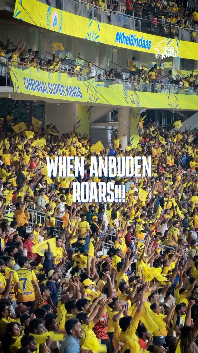 DB in the middle, dB levels high in the stands 📈 #WhistlePodu #CSKvSRH