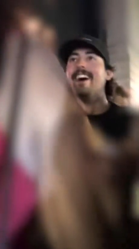 In Boston 🇺🇸, a man berated a Jewish young woman, shouting “Jew Jew Jew Jew” and calling her a “k*ke”.