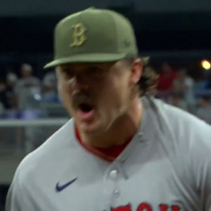 Some Payton Tolle for your timeline. JetBlue's #FlyestPlays