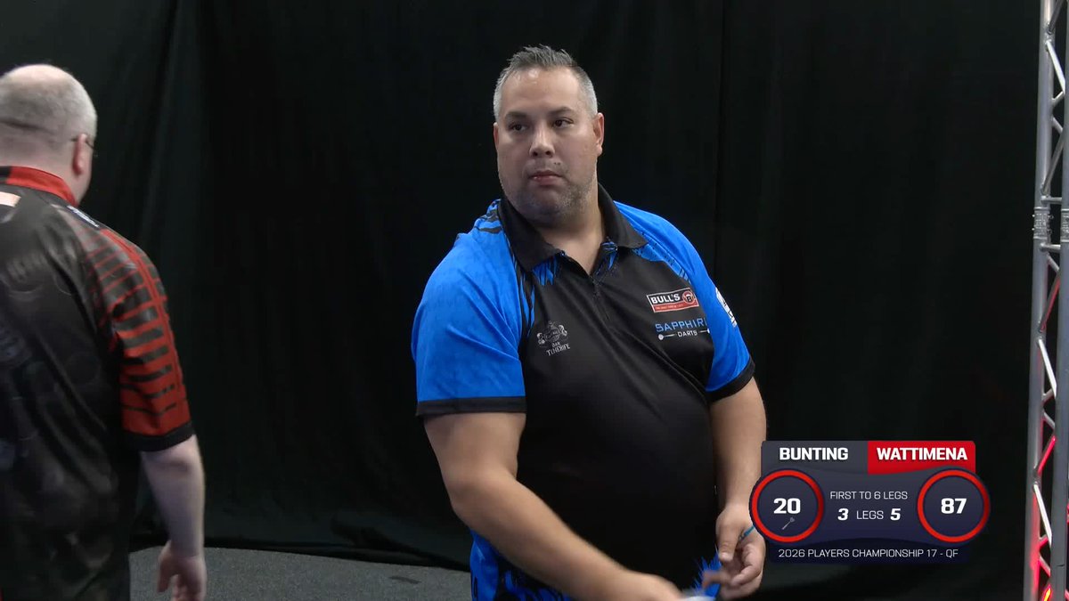 WATTIMENA INTO THE SEMIS! Jermaine Wattimena rattles off five consecutive legs to down Stephen Bunting 6-3 and advance to the semi-finals in Leicester! 📺 #PC17