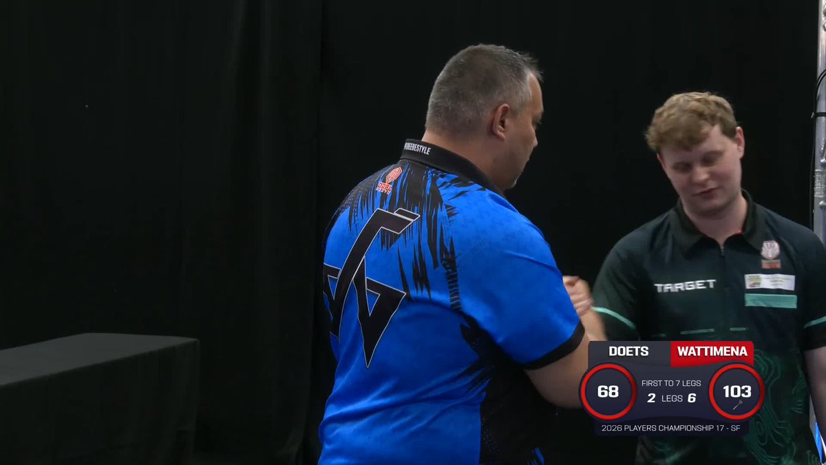 WATTIMENA RACES INTO THE FINAL! And Kevin Doets can't believe it! 😳 The Machine Gun averages 111 in an INCREDIBLE performance against his compatriot, winning the contest 7-2 to reach the final in Leicester! 📺 #PC17