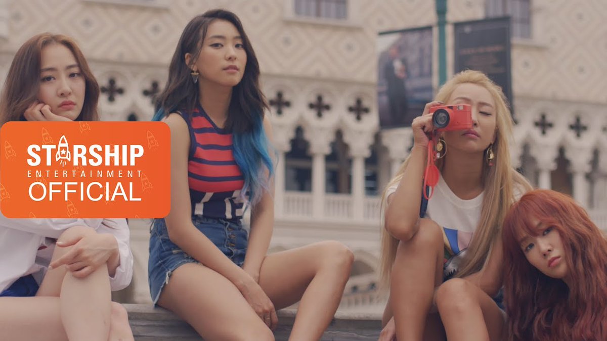 querendo ou não o disband do sistar é o melhor da história do kpop... foi muito bem organizado, executado, um consenso entre as integrantes a empresa, fez sucesso, teve boas promoções e é uma música delícia... elas arrasaram do primeiro até o último dia