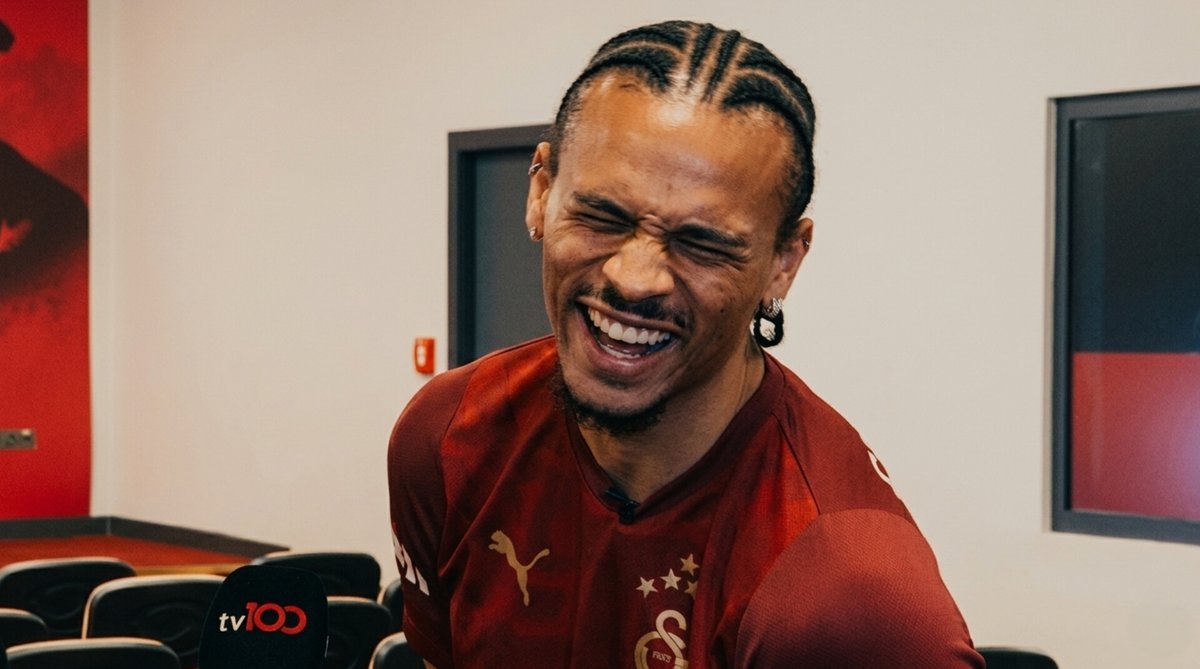 Fenerbahçeli taraftarların şampiyonluk kutlamasına müdahalesi hakkında Leroy Sané: "Bizim kutlamamızı rahatsız etmek isteyen varsa tabii ki cevap verilir. Karşılıklı bir espri oldu bence."