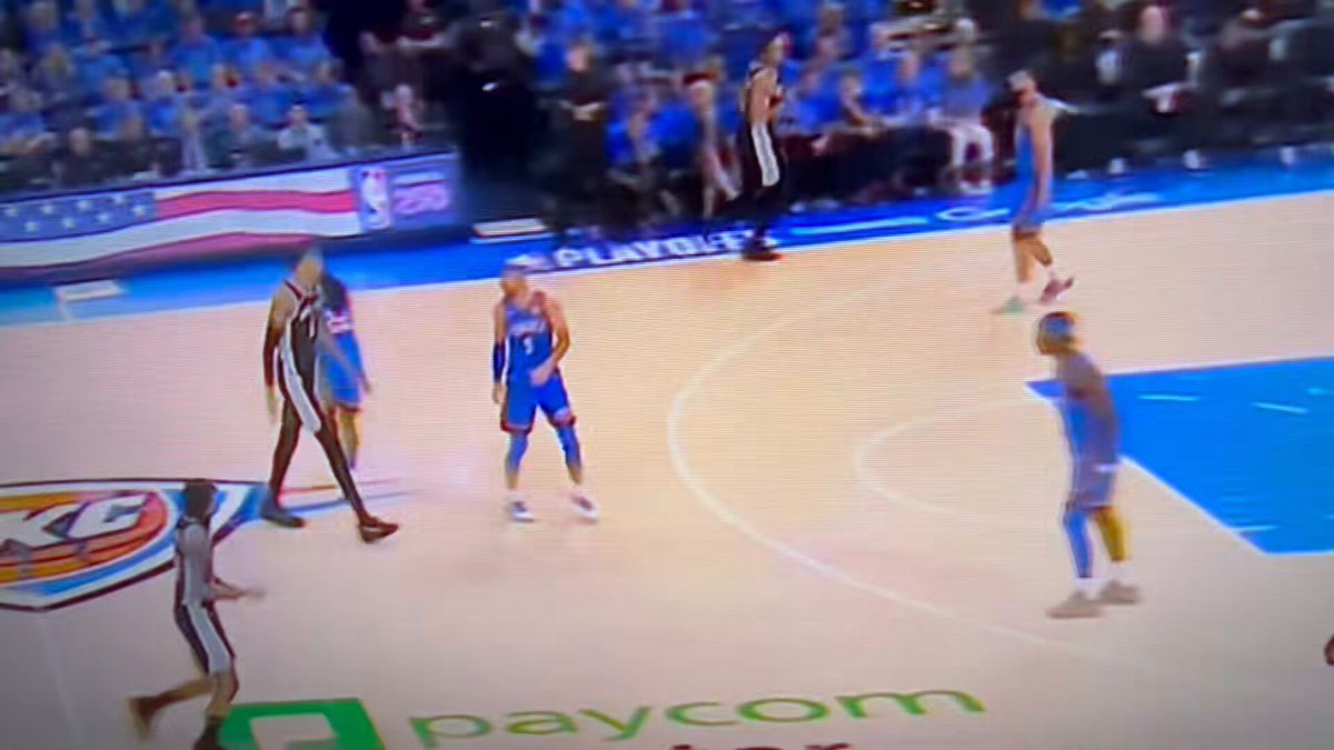 UH OH!! It’s the fourth quarter!! Time for the refs to come in CLUTCH for Shai, as he gets the whistle after flopping to the ground from barely being touched. THIS IS WHY RATINGS PEAKED WITH JORDAN!! 🔥🔥