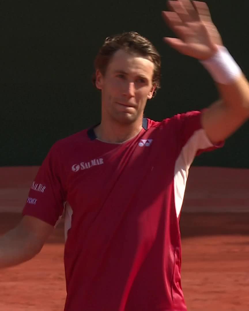 Ruud just too good 👏 The 3-time Geneva champ beats Brooksby 6-3 7-5 to set off for title No. 4! Casper Ruud #GonetGenevaOpen