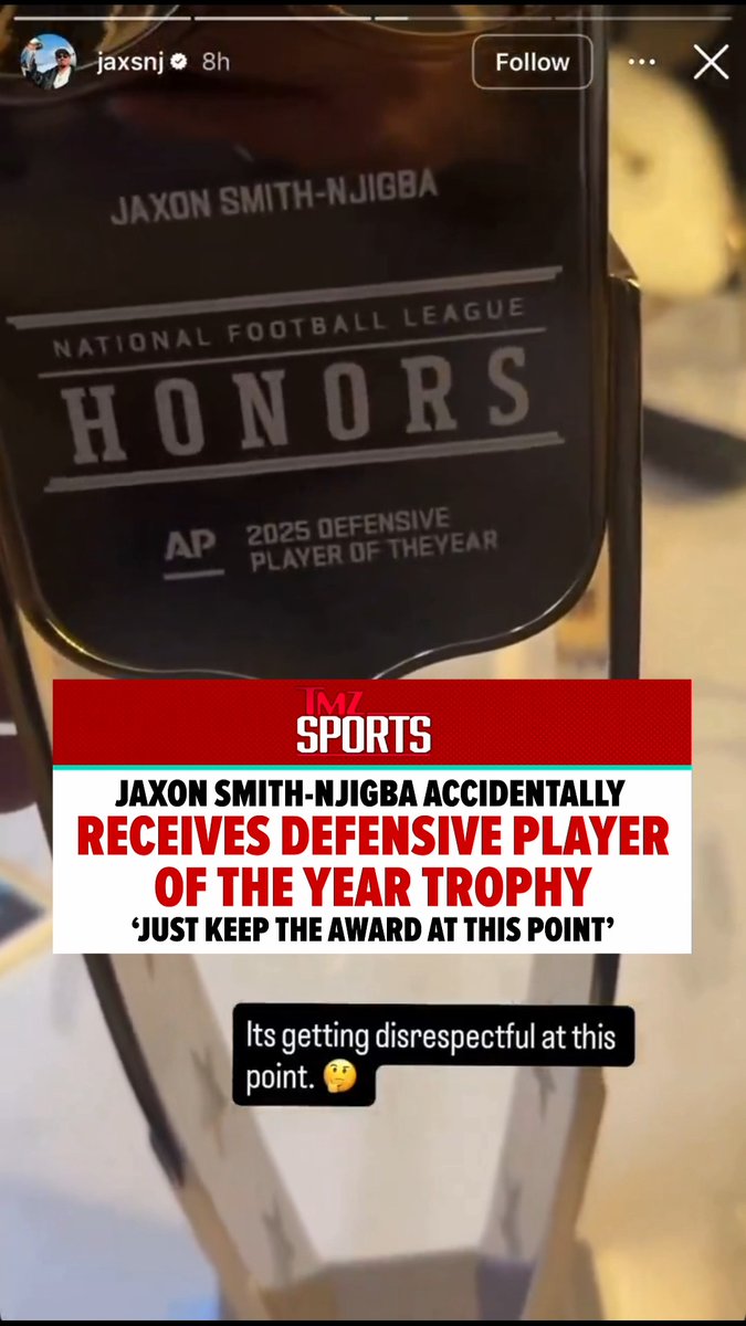 😬 Jaxon Smith-Njigba was excited to unbox his well-deserved AP Offensive Player of the Year trophy this week ... just for it to be riddled with errors.
