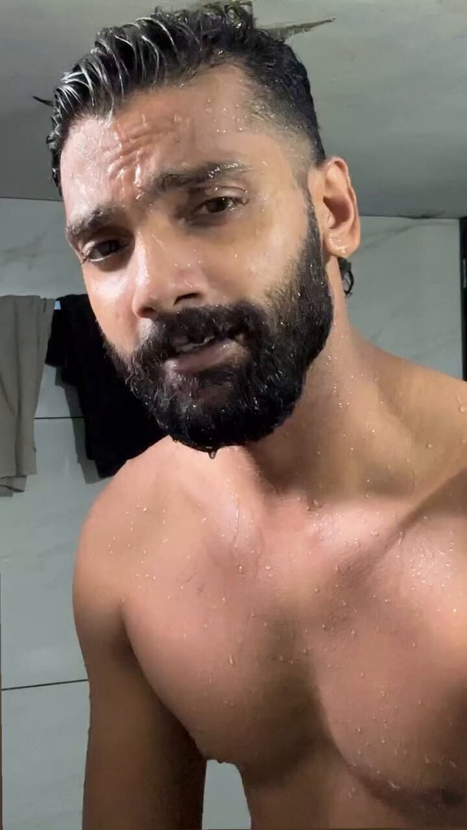 Feast... ചരക്ക്