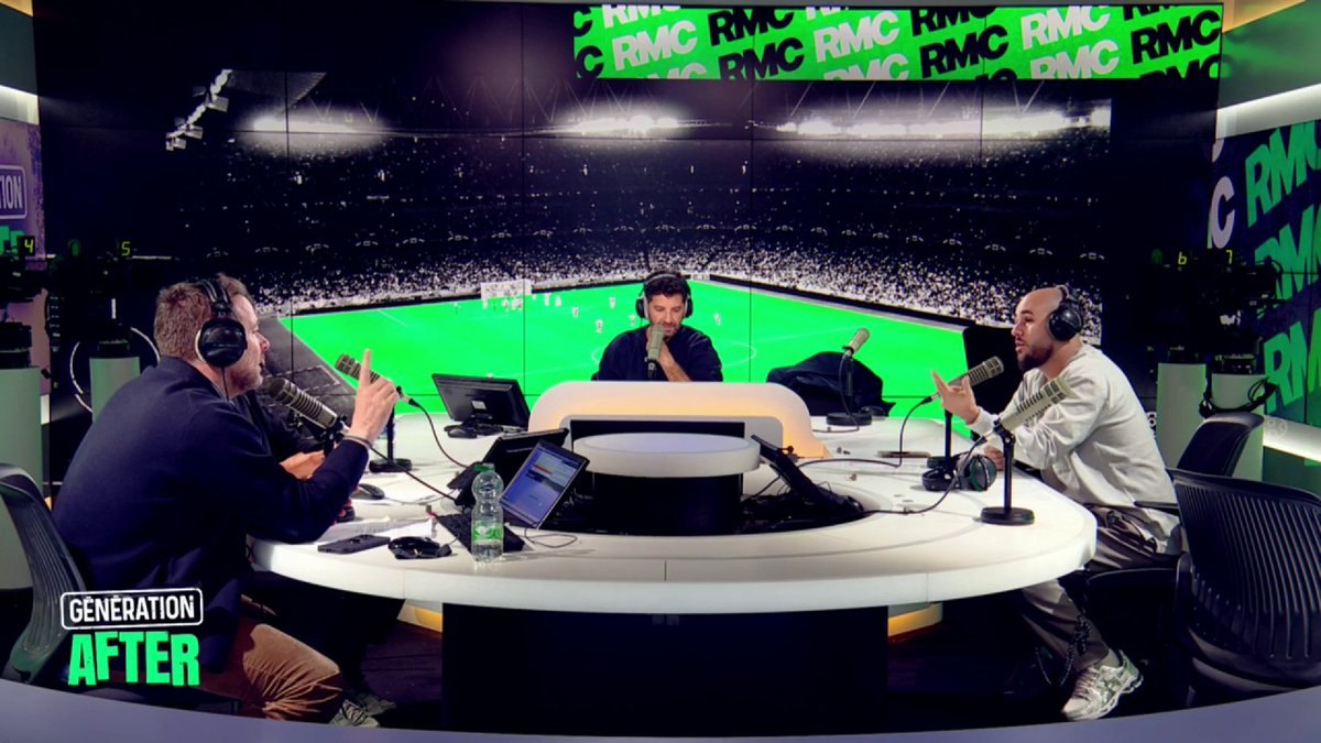 🇧🇷 𝚆𝚊𝚕𝚒𝚍 𝙰𝚌𝚑𝚎𝚛𝚌𝚑𝚘𝚞𝚛 : "C'est un désaveu pour Vinicius et Raphinha d'avoir besoin de Neymar. C'est eux qui devaient apporter un plus." 🇧🇷 David Gluzman : "Avoir Neymar, c'est se décharger d'une part de responsabilité pour les leaders de cette équipe."