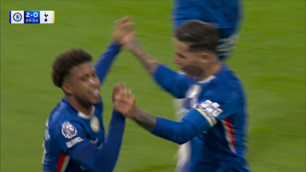 Andrey Santos doubles Chelsea's lead over Spurs! 🔵
