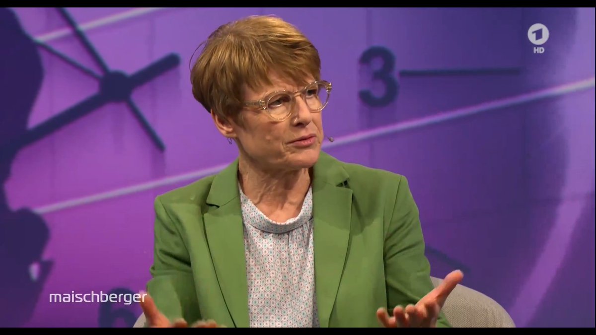 In Deutschland „muss insgesamt das Arbeitsvolumen steigen“, sagt die Wirtschaftsweise Veronika Grimm (Veronika Grimm). Zudem gebe es „wirklich ein Problem mit der Wettbewerbsfähigkeit“. Bei immer mehr Restriktionen „investieren Unternehmen mehr im Ausland“. #maischberger