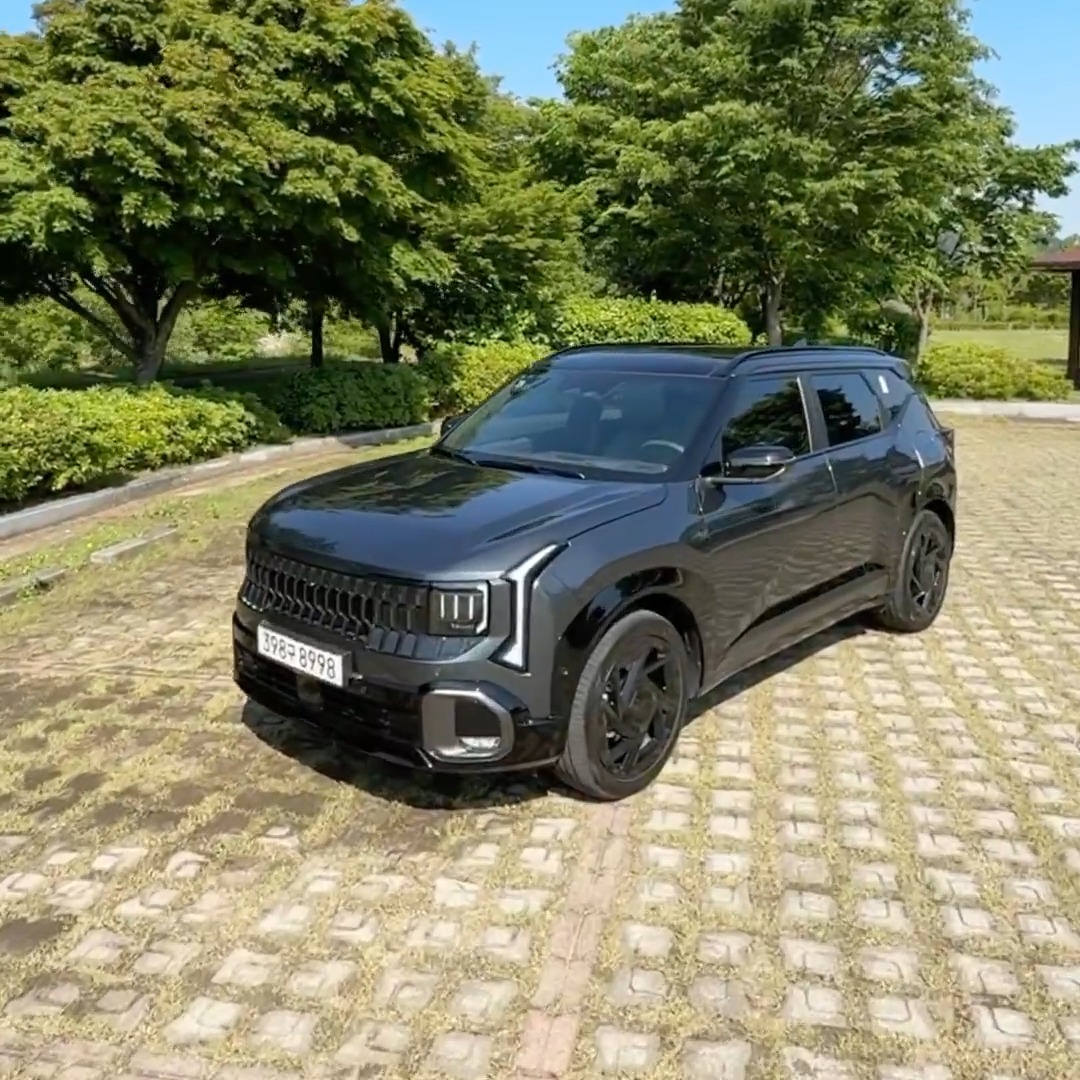🗣️ The new Kia Seltos looks and feels like a baby Telluride, this is a small SUV that should do extremely well in the U.S. market