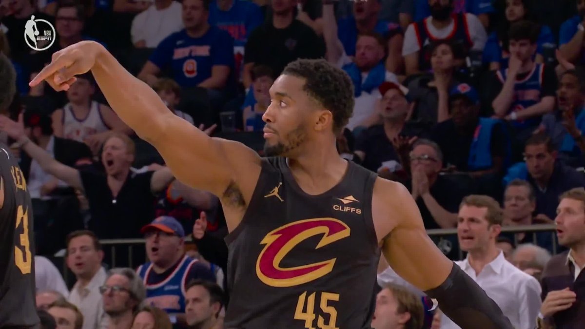 DONOVAN MITCHELL, COUNT IT 🕷️