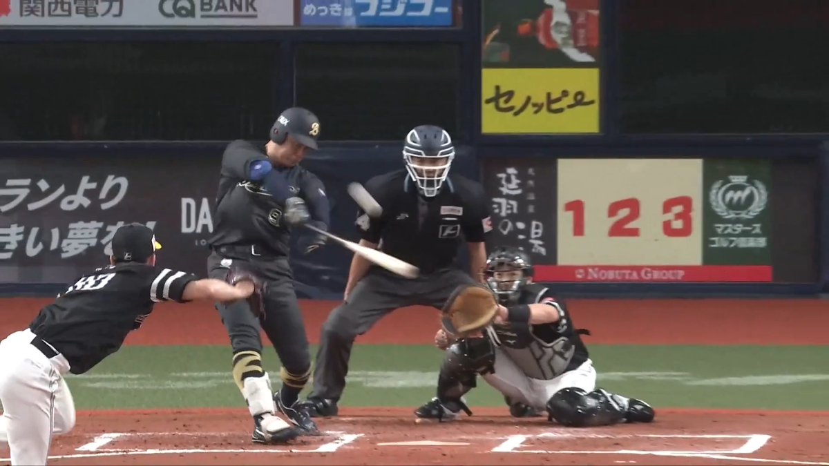 途中出場で大仕事‼️ オリックス 野口智哉 選手の今シーズン第1号3ランホームラン🌈✨ 👇ライブ配信・見逃し配信を見る