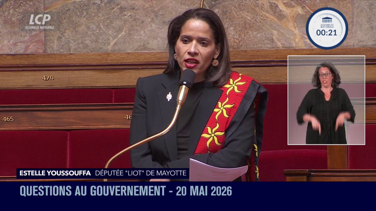 "Madame la ministre, ce n'était pas à vous que je posais la question, mais à votre collègue planqué du ministère de l'Intérieur" !", tance Estelle Youssouffa Députée."Vous avez érigé la lâcheté et l'impuissance et la passivité en politique publique !" #QAG #DirectAN
