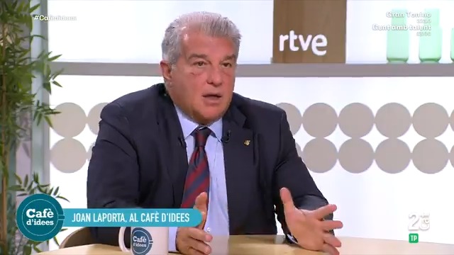 Laporta, sobre la RD del Congo, en RTVE. "Me incomodan todos los países que no respetan los derechos humanos. En todos los sitios se violan los derechos humanos". "Pero entonces no podríamos llegar a acuerdos con nadie. El ingreso nos ha ido muy bien".