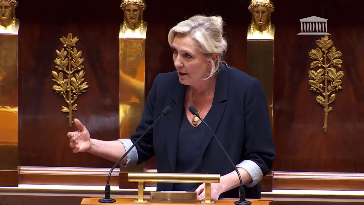 Permettez-moi de noter qu'il n'existe aucun précédent connu, en France, d'organisation d'un scrutin destiné à élire une assemblée qui s'accompagne d'une modification aussi substantielle du corps électoral à quelques jours seulement de la date de l'élection. Ce qui reste pour le moins maladroit.