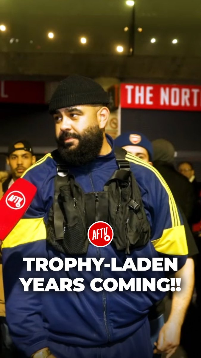 This Trophy Is The Beginning of Many More! ๐ #FanCams #AFTV #Arsenal