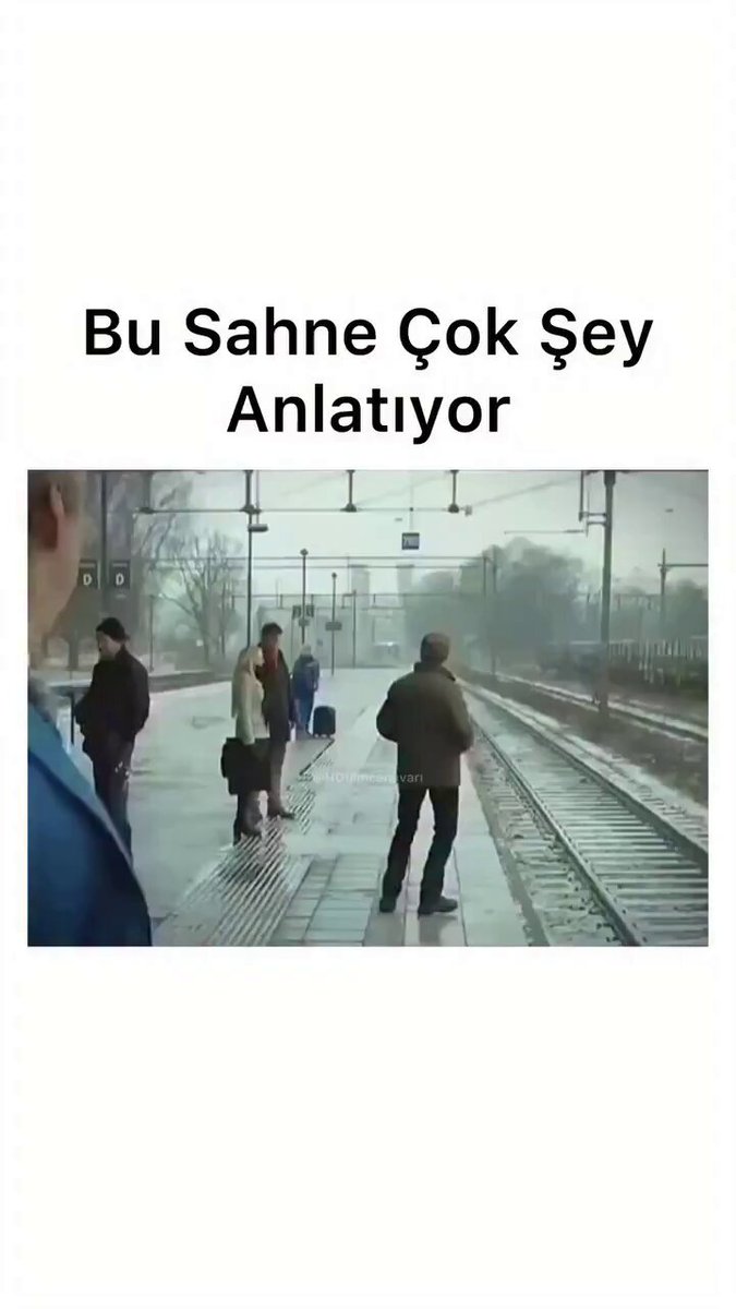 Bu filmi izleyip de beğenmeyen tek bir kişi bile görmedim. Tam bir başyapıt, kesinlikle kaydedip bu akşam izleyin! 🎬 Ove Adında Bir Adam (2015)