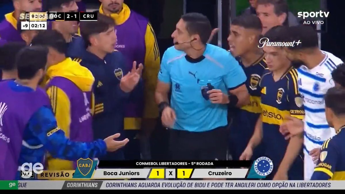 Recomendação não escrita da Fifa proíbe "assistência de mão", informa André Rizek. #selecaosportv