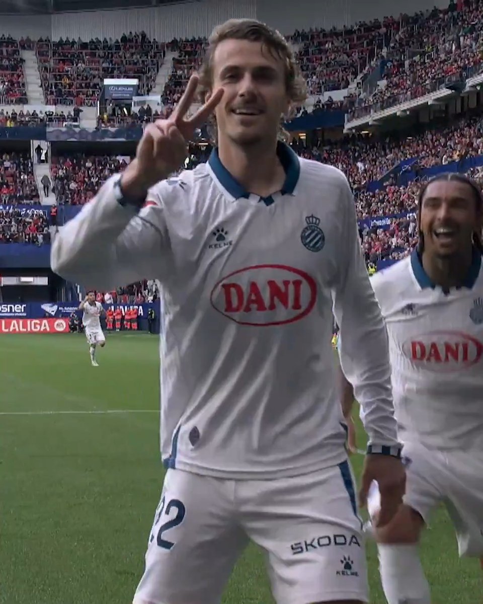 💙 Un gol que vale una 𝐩𝐞𝐫𝐦𝐚𝐧𝐞𝐧𝐜𝐢𝐚 en LALIGAEASPORTS, Carlos Romero. LALIGAHighlights | RCD Espanyol de Barcelona