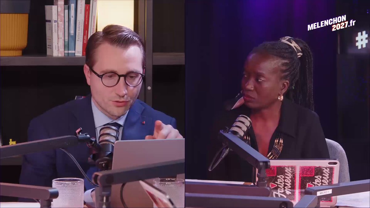 14 000 personnes regardent en direct #AlloMelenchon. C'est un de nos moyen de communication pour contourner l'officialité médiatique. Pensez à vérifier que vous êtes bien abonnés à la chaîne Twitch de Jean-Luc Mélenchon.