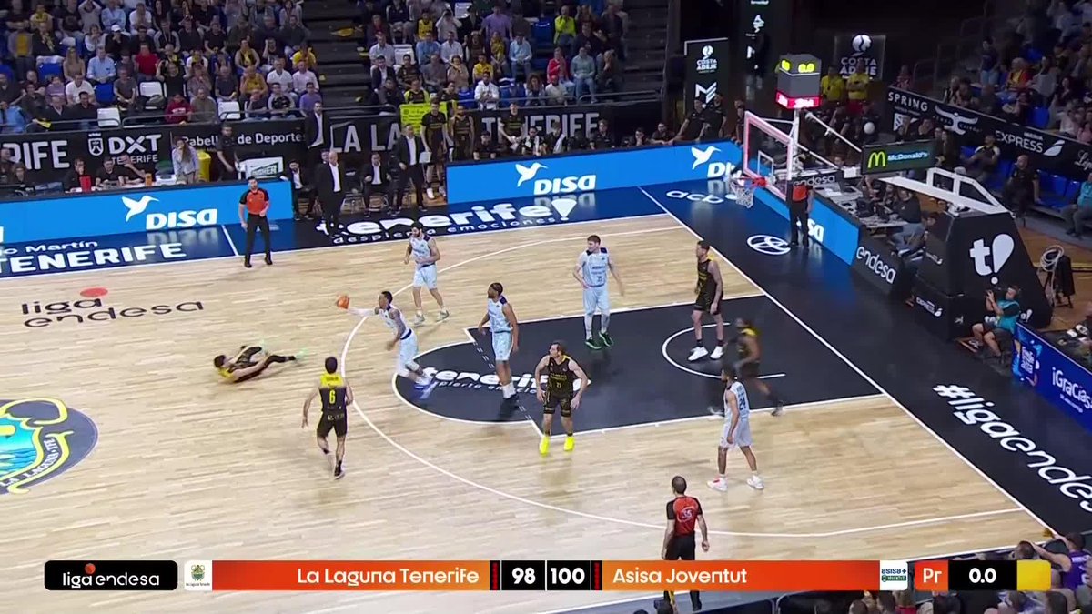 Cuando te digan que la DEFENSA no gana partidos... pon 𝙚𝙨𝙩𝙚 𝙫𝙞́𝙙𝙚𝙤. ¡Lo gana Ricky Rubio para Club Joventut Badalona DEFENDIENDO y con este TAPÓN! 😳 📺 DAZN España | #LigaEndesa