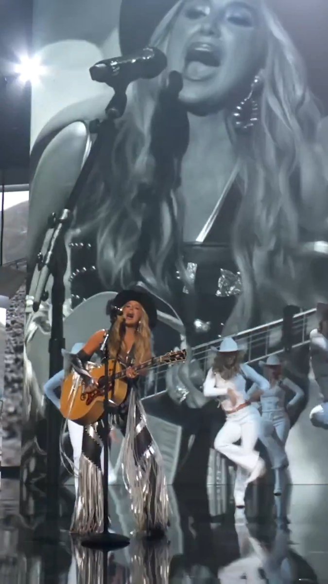 LAINEY 👏 FREAKING 👏 WILSON 👏 Relive her incredible performance that opened the #ACMawards on Prime Video 🎶