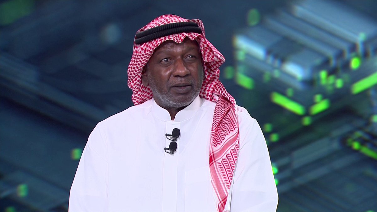 #ماجد_عبدالله لاعب #النصر السابق لـ #في_المرمى: التنافسية قلت في الدوري على اللقب.. والسبب بعض الأندية لديها إمكانيات مادية كبيرة والبقية "يمشي جنب الحيط" 📺 شاهدوا الحلقة الكاملة من هنا: