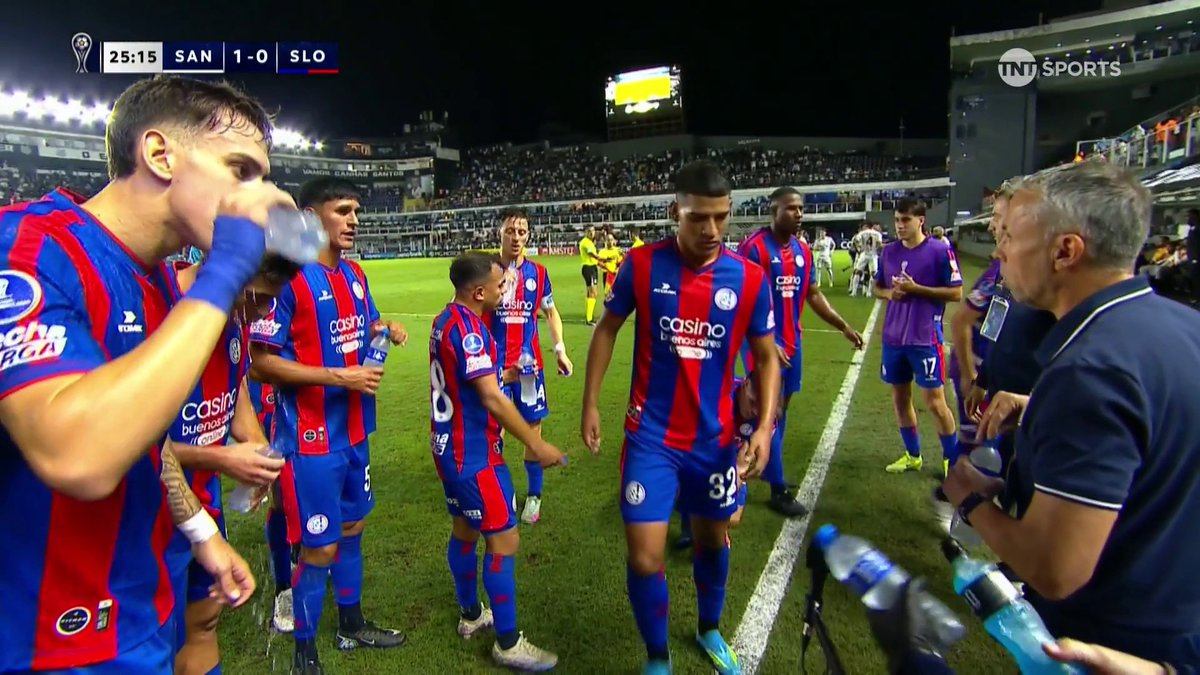 Las indicaciones del profe Álvarez #SanLorenzo 0 vs Santos 1