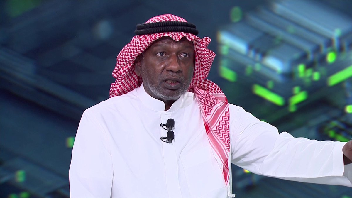 #ماجد_عبدالله لاعب #النصر السابق لـ #في_المرمى: طفل عمره عشر سنين.. كان يتحرك بغرابة وفلت من أهله وجاني.. وعرفني قال هذا ماجد عبدالله.. الحمدلله راضي وحققت كل طموحاتي 📺 شاهدوا الحلقة الكاملة من هنا: