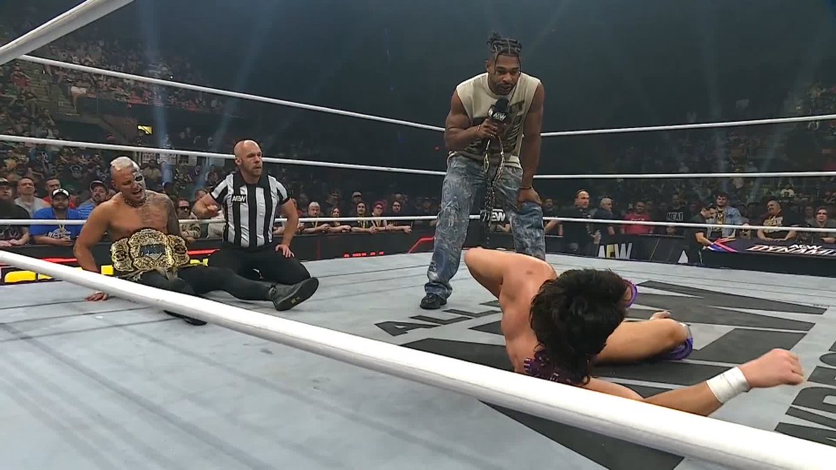 Man, that's a damn heel. I don't care what anyone says and I don't care if Kevin Knight said nice things. Does Speedball look like he wanted a pep talk before he scrapes himself off of the mat? Kevin Knight just stole Speedball and Darby's spotlight.