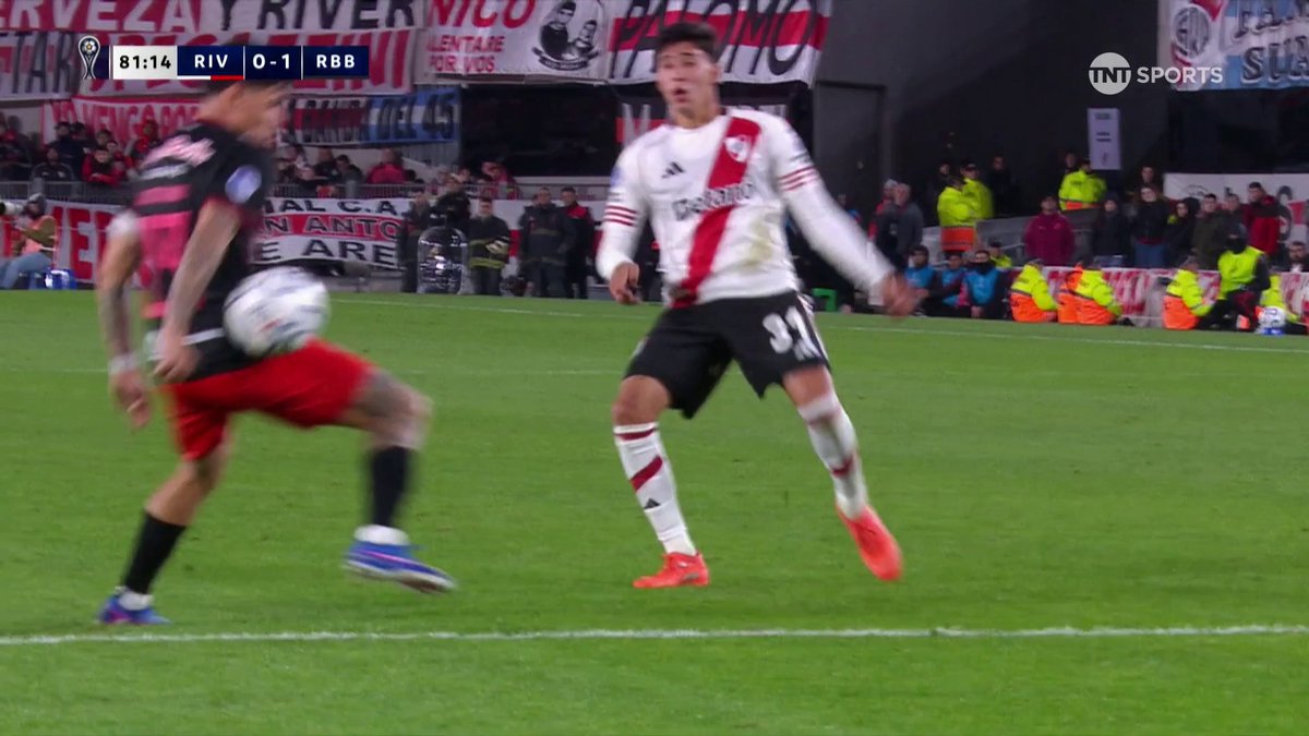 TODO RIVER RECLAMÓ PENAL ANTE BRAGANTINO POR ESTA MANO 🧐 #Sudamericana