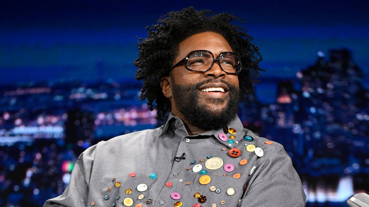 .?st reveals the significance of the "21st night of September" to Earth, Wind & Fire! #FallonTonight