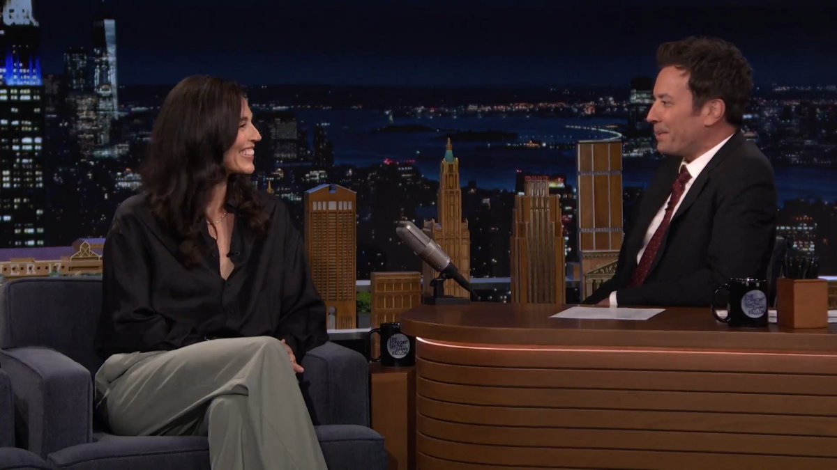 .Sue Bird says she still watches film of old basketball games now that she’s a studio analyst with WNBA on NBC and Peacock 😂 #FallonTonight