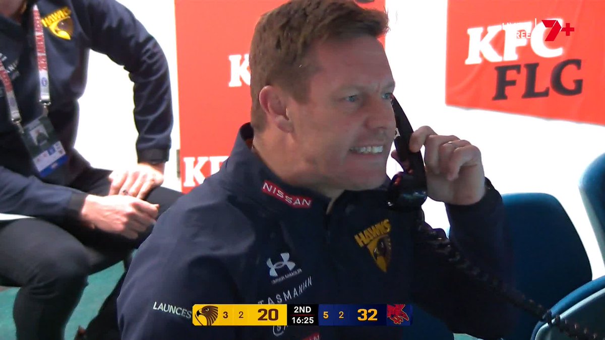 "I've played a lot of footy with this man, I've never seen him that angry in the coaches box." #AFLHawksCrows