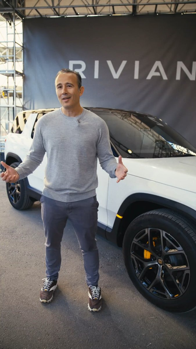 Our Chief Software Officer, Wassym Bensaid, walks us around R2 and shares a few of his favorite things. *Pre-production vehicle shown. Options subject to change.
