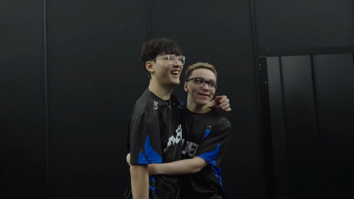 We've got our eyes on the prize. #BurnBlue