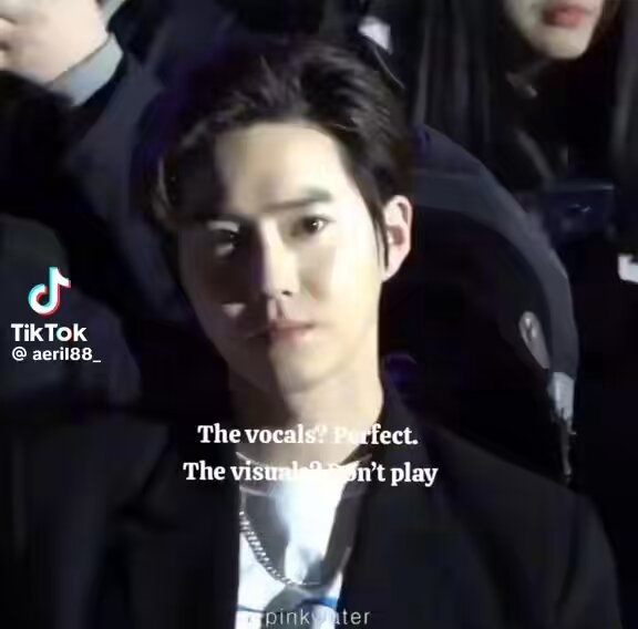 nunca habrá un grupo con las vocales y el visual de EXO