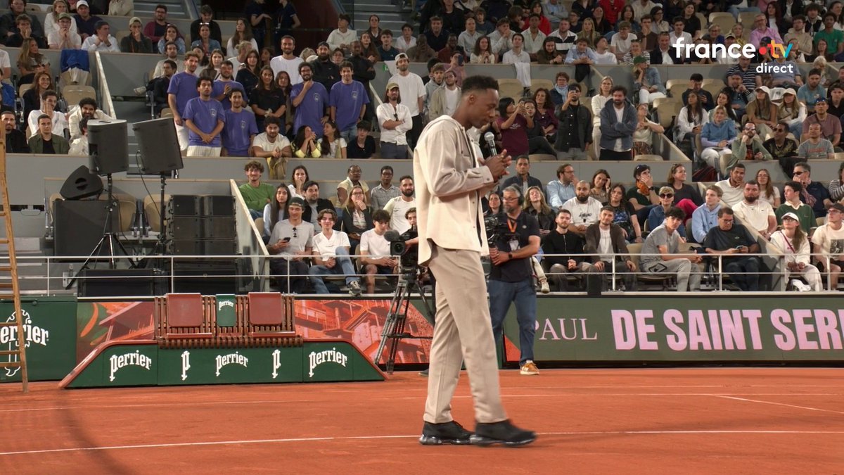 🎾 #RolandGarros | 🗣️"Si je suis là, c'est grâce à mes parents" 🥹 Les mots de Gaël Monfils pour conclure sa soirée en beauté 📺 La soirée sur France 4 et la chaîne sport: