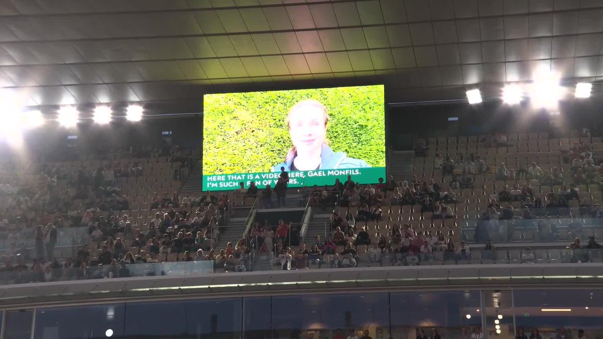 Elina Svitolina in tears at the ‘Gael and Friends’ event, honoring her husband Gael Monfils before he plays Roland Garros for the final time. Joy, sadness, all the emotions. 🥹🥹🥹🥹