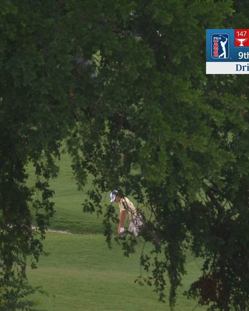 Eagle from where? 😱 Luke Clanton had a wild angle on his approach and still managed to take advantage of the par-5 9th.