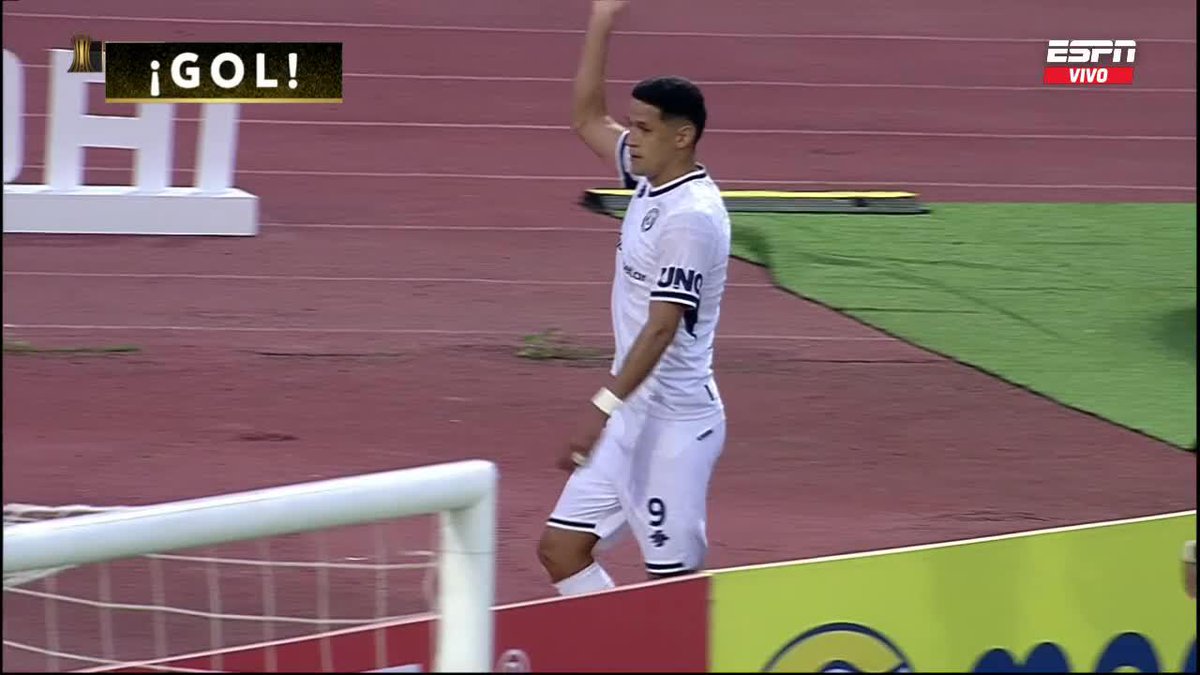 CENTRAZO DE VILLA Y CABEZAZO DE ALEX ARCE. INDEPENDIENTE RIVADAVIA 1-0 LA GUAIRA, EN VENEZUELA. 🇦🇷🏆