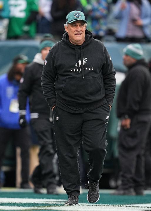 ESP on Vic Fangio shutting down retirement rumors anytime soon: “Barring something unexpected, Vic seems to be in this for at least the next two years.”