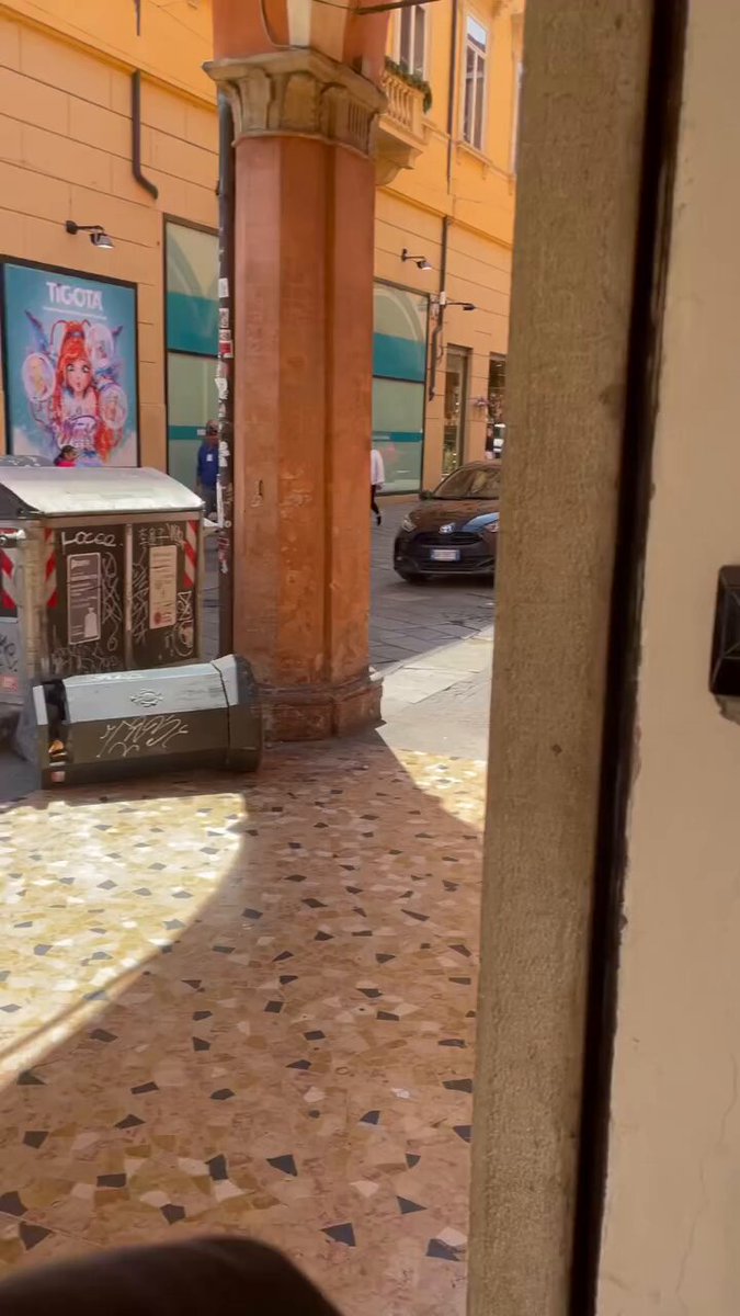 Fiorentini, bolognesi e modenesi meritano questo e altro, visto il loro buonismo.