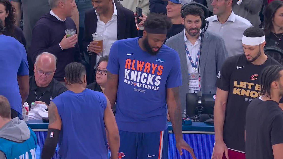 "Stay on yo side, playa." 😂😂 Mitchell Robinson mic'd up for Game 2 🎙️