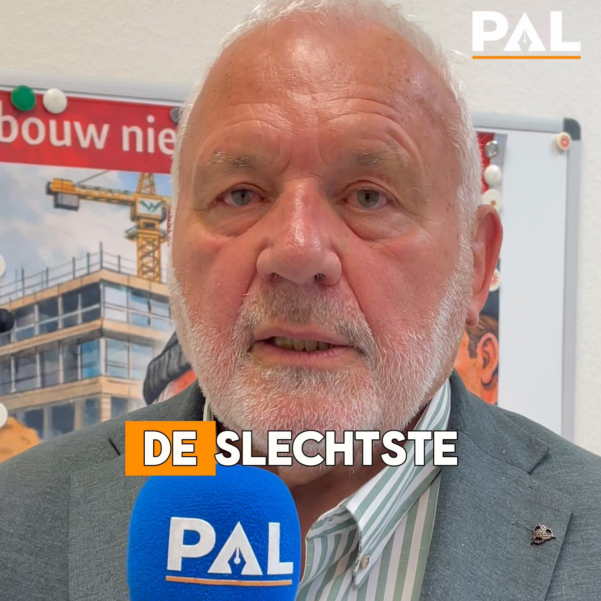"Frank Vandenbroucke is de slechtste minister die we ooit gehad hebben," zegt Jean Marie Dedecker voor onze camera.