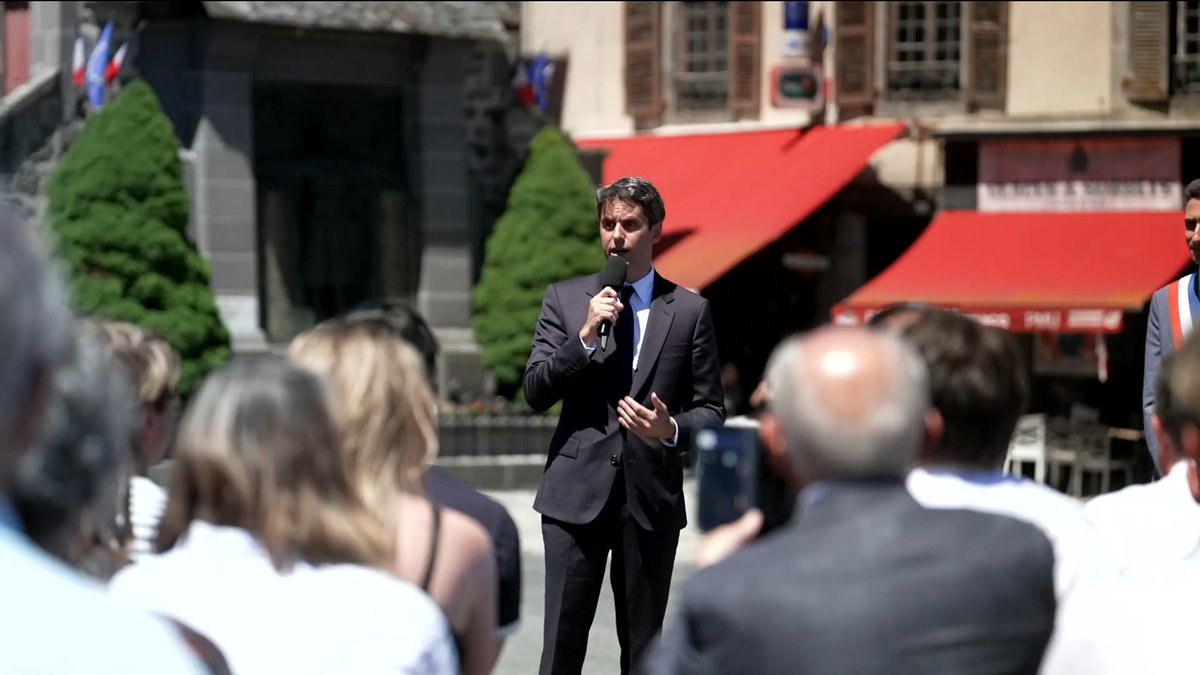 Je suis candidat à l’élection présidentielle. Parce que je refuse d’être de ceux qui ne proposent que de gérer le déclin. Parce que je souhaite proposer un projet d’avenir et d’espoir aux Français. Parce que je veux que chaque génération vive mieux que celle de ses parents et de ses grands-parents. ➜
